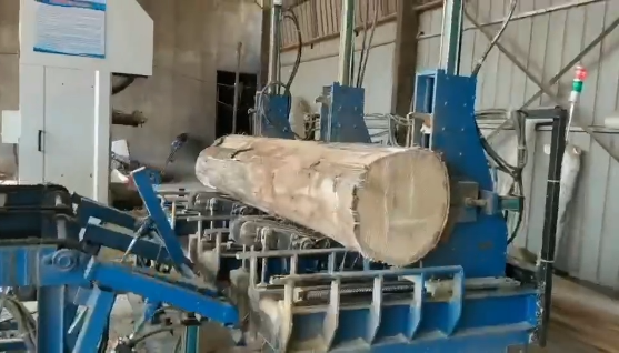 木工推臺鋸不準怎么調？